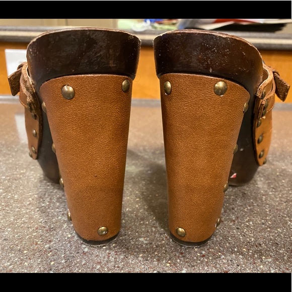 $15.00 
PEGABO Vintage Pegabo Sandals - Picture 6 of 11